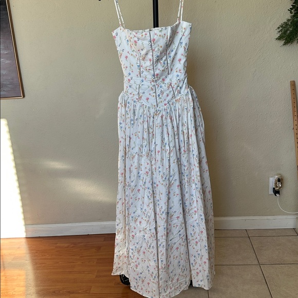HOUSE OF CB XS  A-C Ysabella' White Posy Print Cotton Maxi Sundress NWOT - Picture 6 of 13